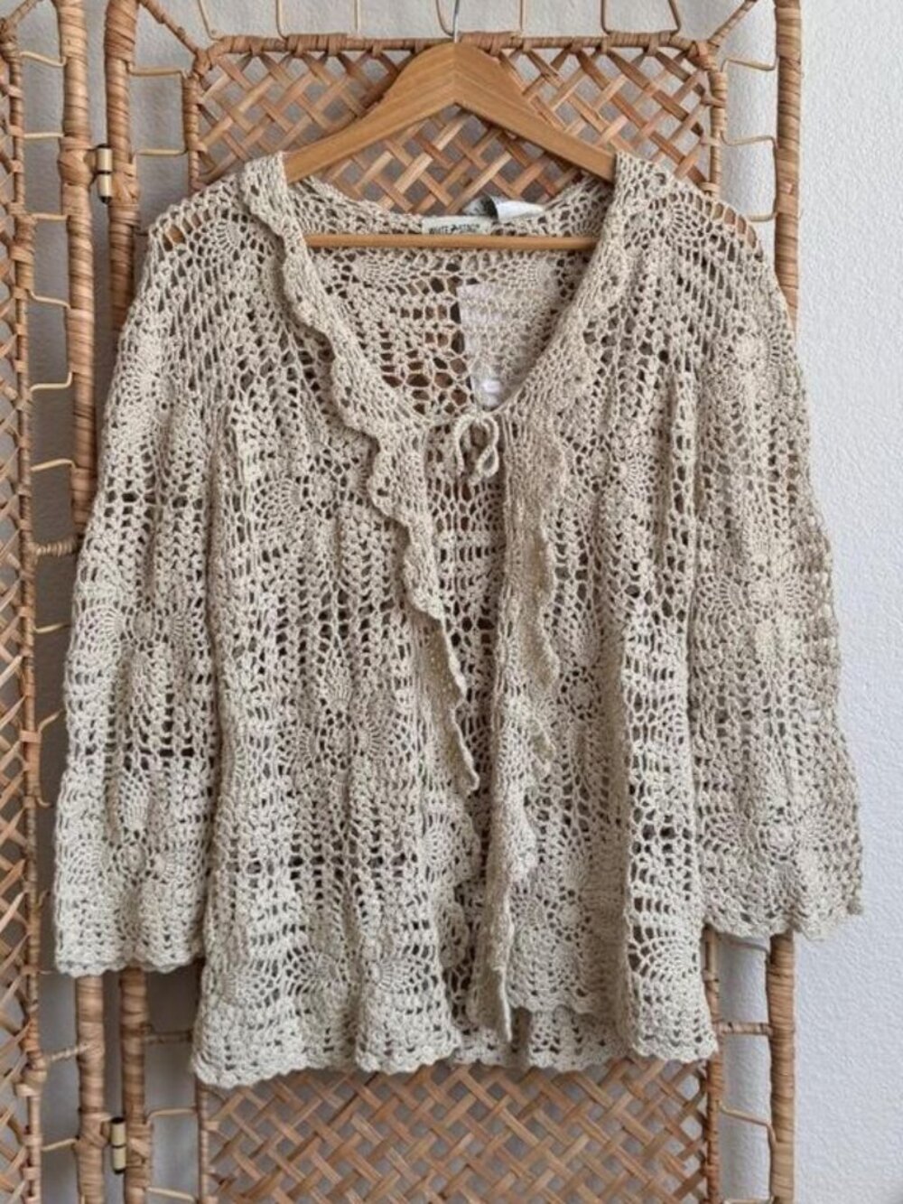 Vintage Crochet Knit Tie Front Ruffle Cardigan Top Boho Beach Cottagecore Large